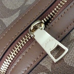 Coach Hallie shoulder bag